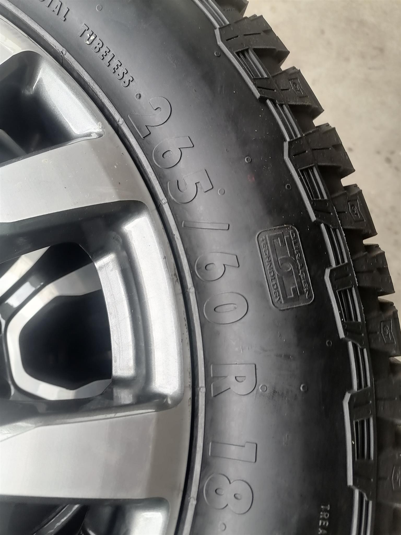 Ford Ranger Wildtrack 18inch Mag Rims (WITH USED TYRES)