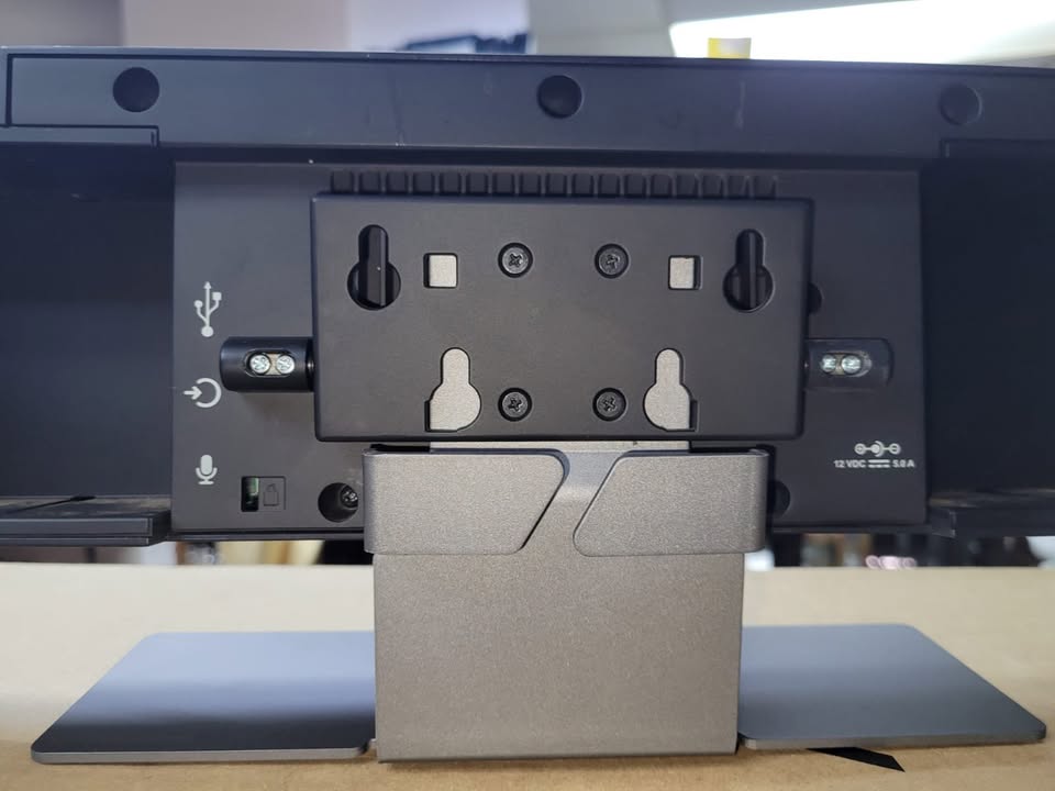 Polycom Studio Base