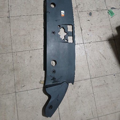 Ford ranger bumper cover - Private Seller