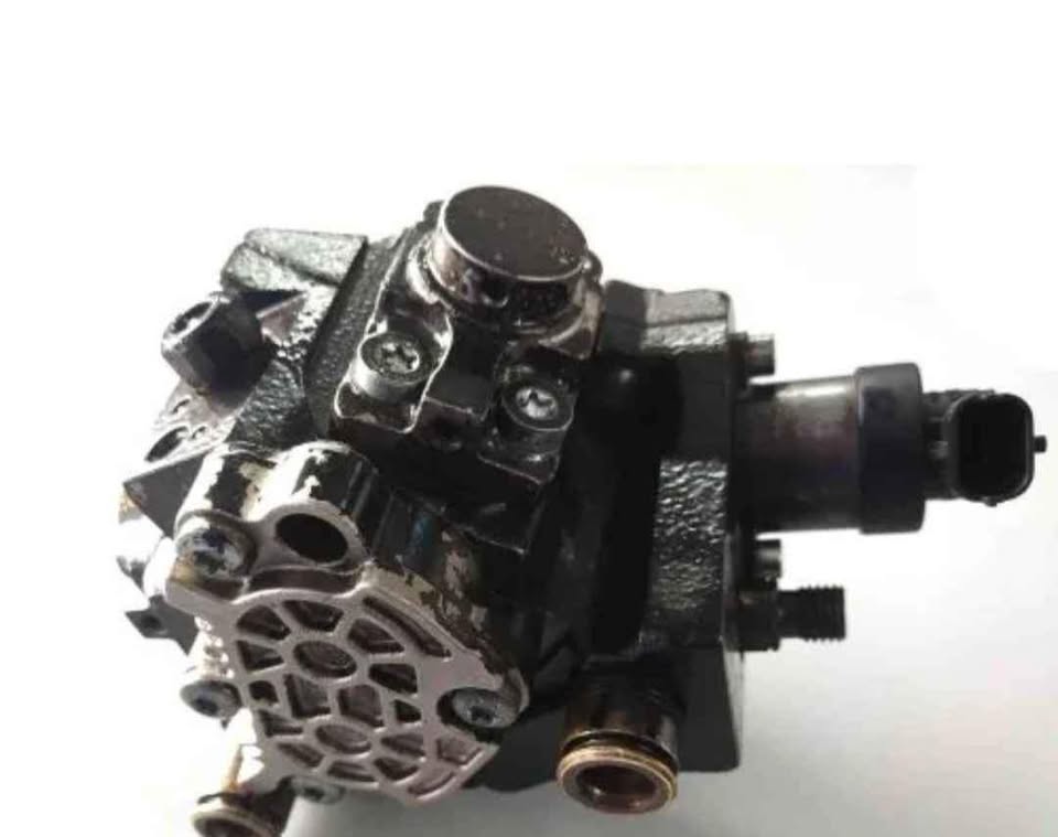 Mahindra scorpio 2.2l and 2.5l Diesel pump - Private Seller