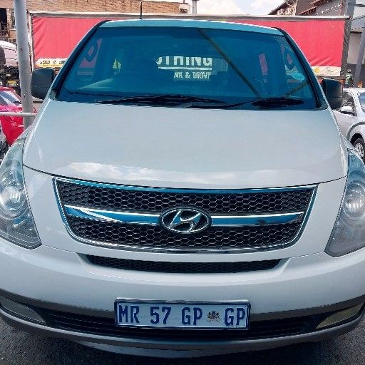 Used 2015 Hyundai H-1 2.5VGTi bus Elite 9-seater - Private Seller Used 2015 Hyundai H-1 2.5VGTi bus Elite 9-seater - Private Seller