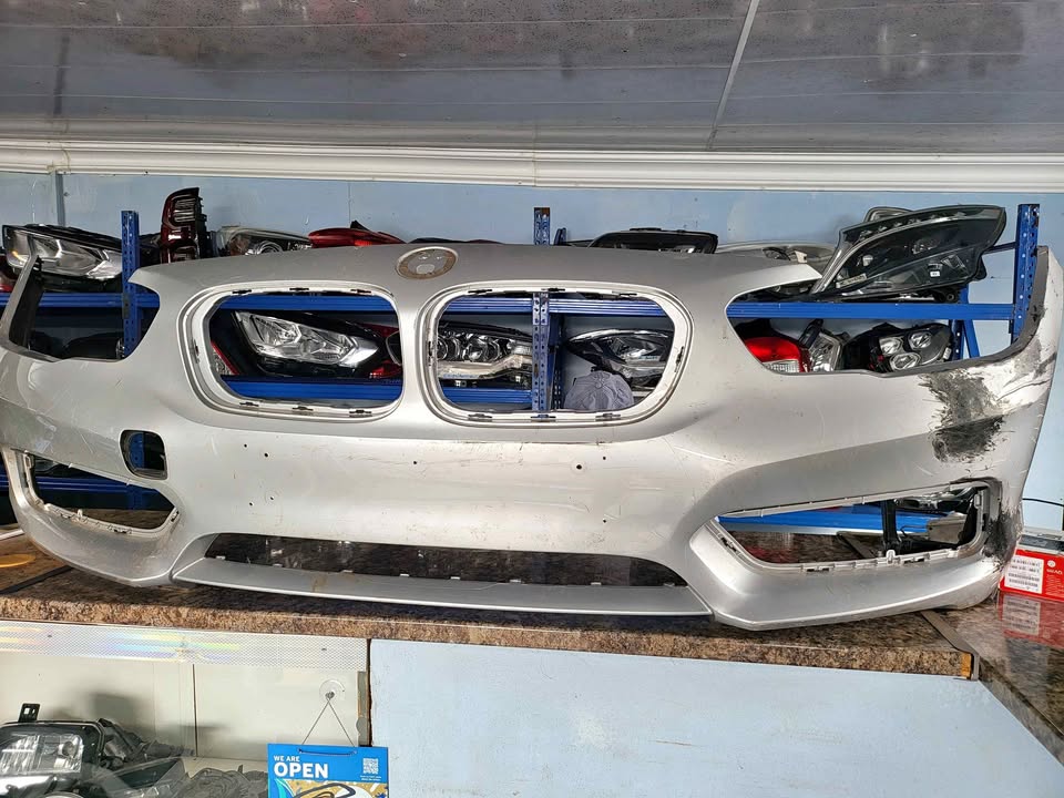 Bmw 1 series front bumper for sale - Private Seller Bmw 1 series front bumper for sale - Private Seller