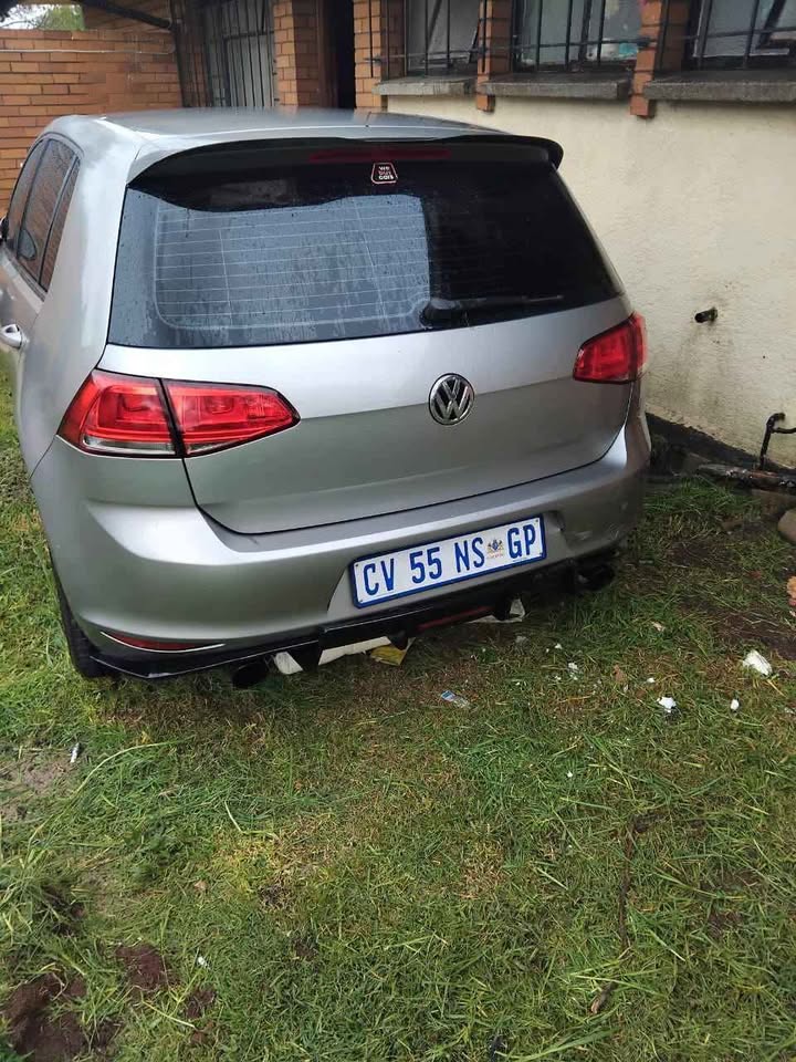 Vw golf 7 tsi for stripping - Private Seller Vw golf 7 tsi for stripping - Private Seller