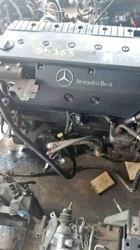 Mercedes atego,axor engines