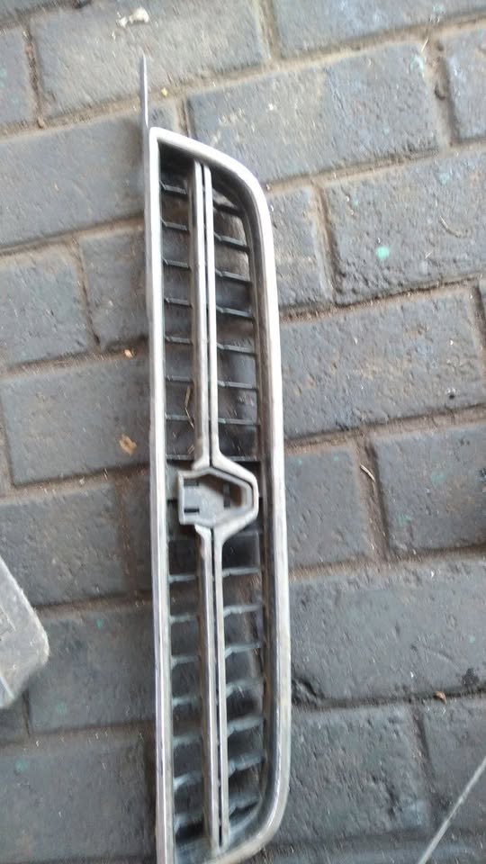 TOYOTA COROLLA GRILL FOR SALE - Private Seller TOYOTA COROLLA GRILL FOR SALE - Private Seller