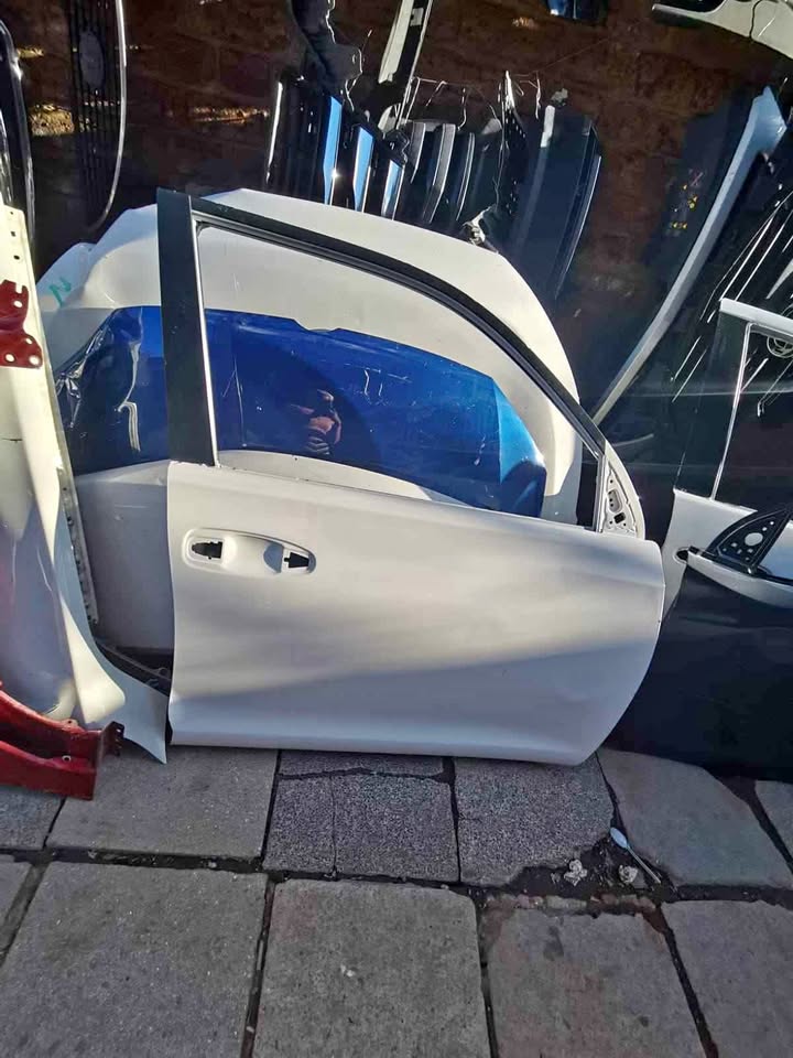Toyota Prado Right Front Door Used Auto Body Spare Parts at Sema Spare Center. - Private Seller Toyota Prado Right Front Door Used Auto Body Spare Parts at Sema Spare Center. - Private Seller