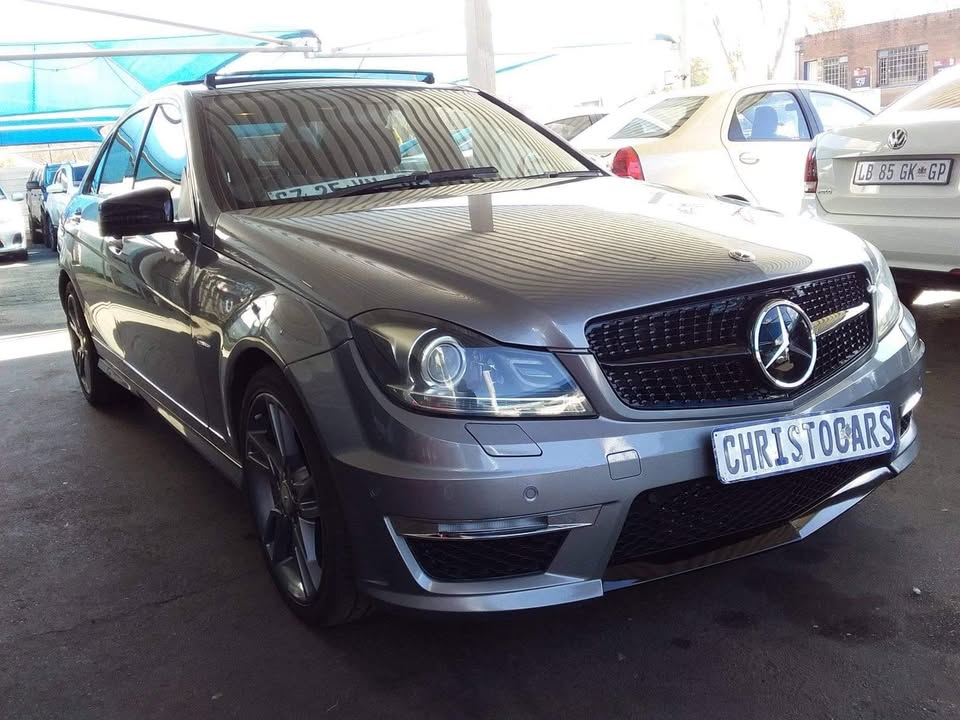 2014 Mercedes Benz C300 V6 2014