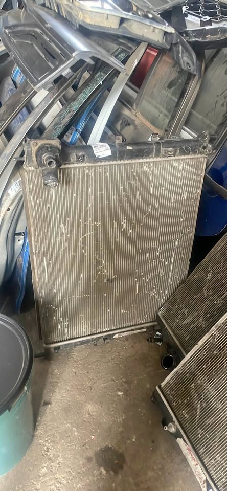 Mahindra Scorpio radiator - Private Seller Mahindra Scorpio radiator - Private Seller