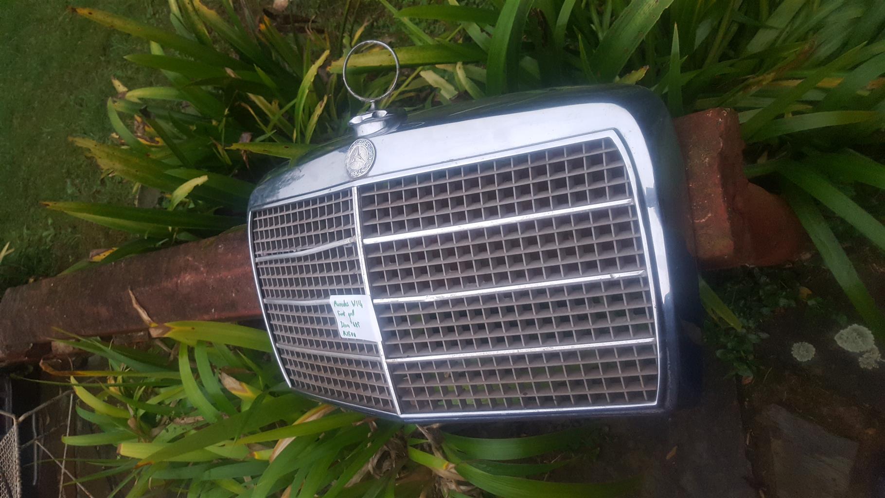 Mercedes W114 Front Grill. 