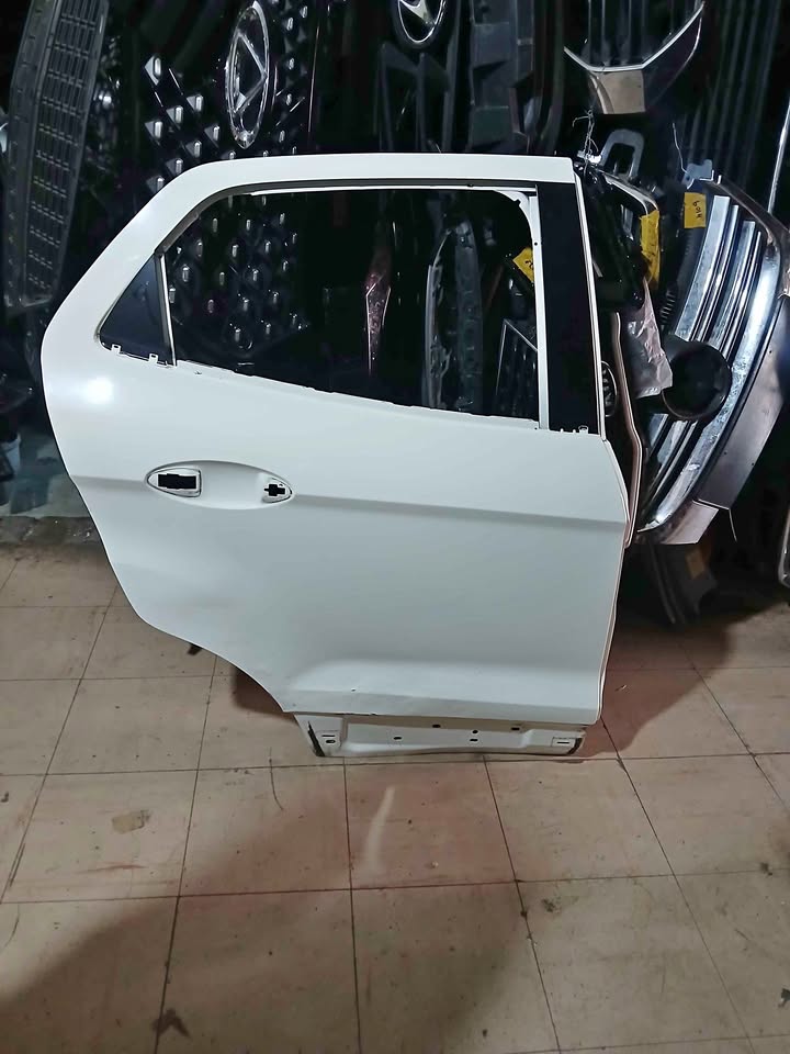 Ford ecosport door - Private Seller Ford ecosport door - Private Seller