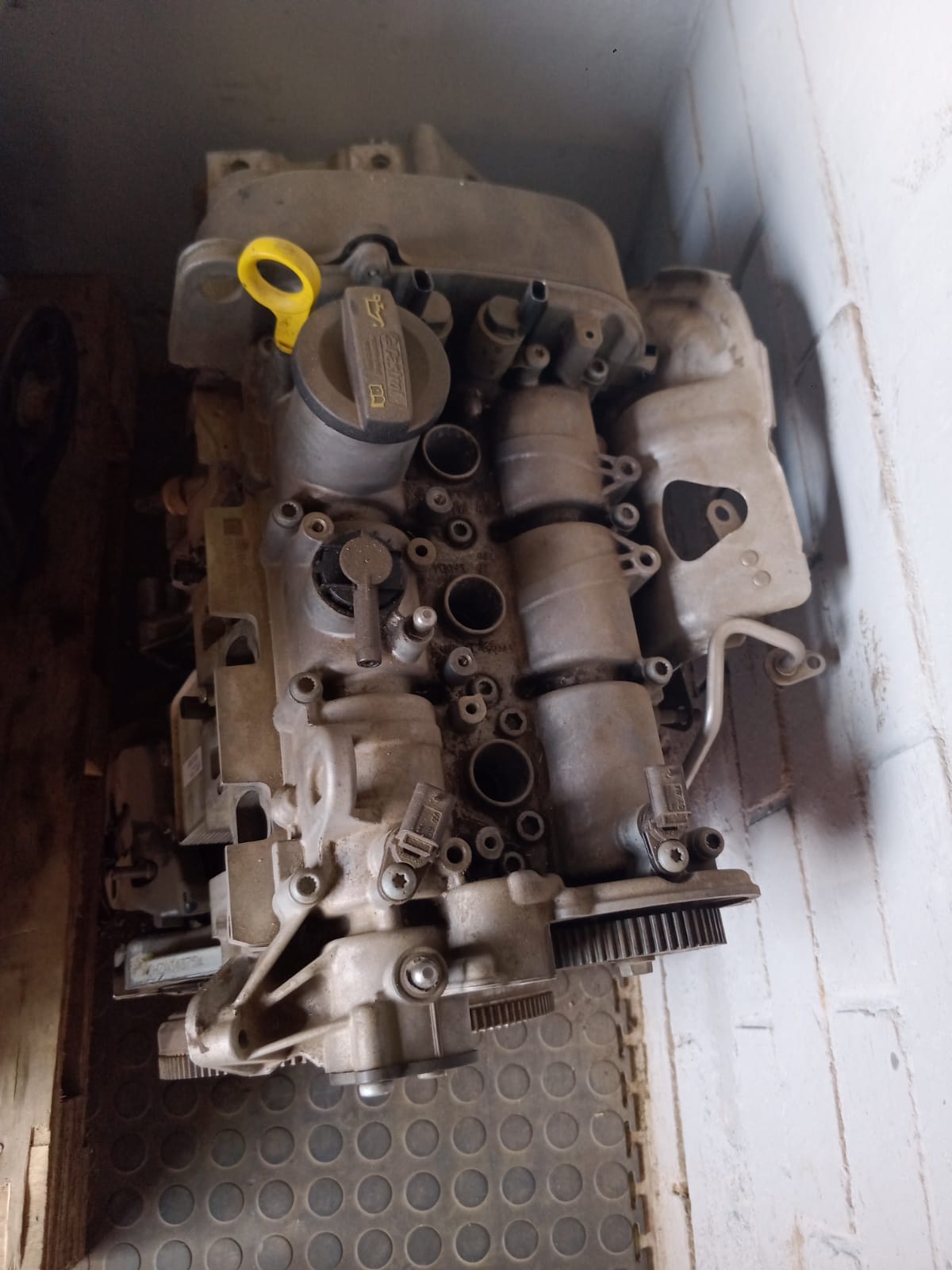 VW CHZ 1L ENGINE AVAILABLE IN STOCK - Private Seller