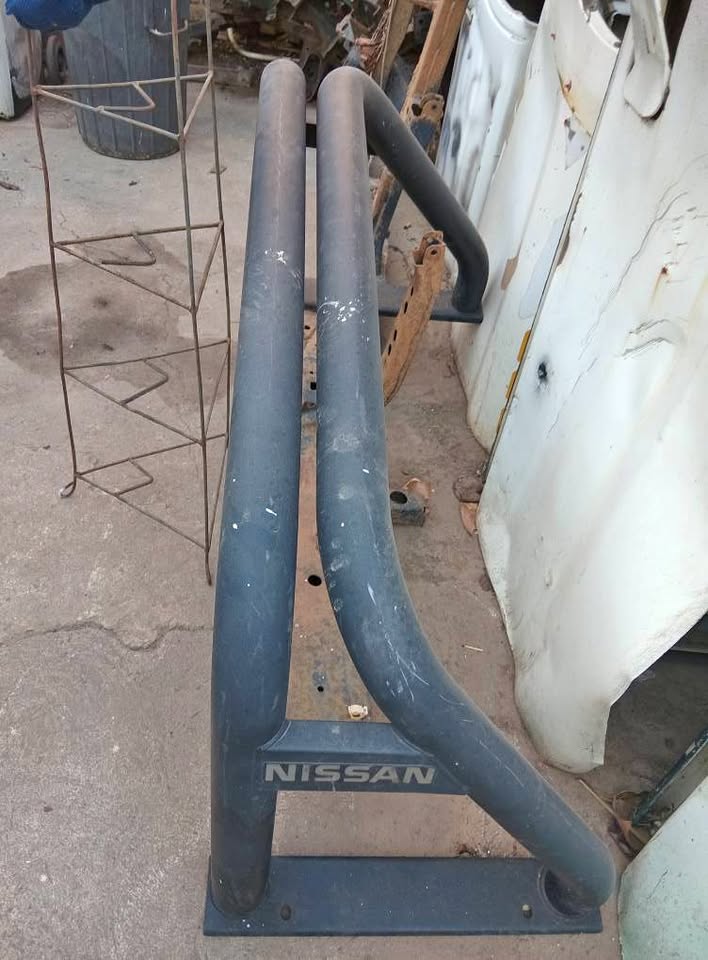 Nissan Np300 Double Cab Roll Bar For Sale - Private Seller