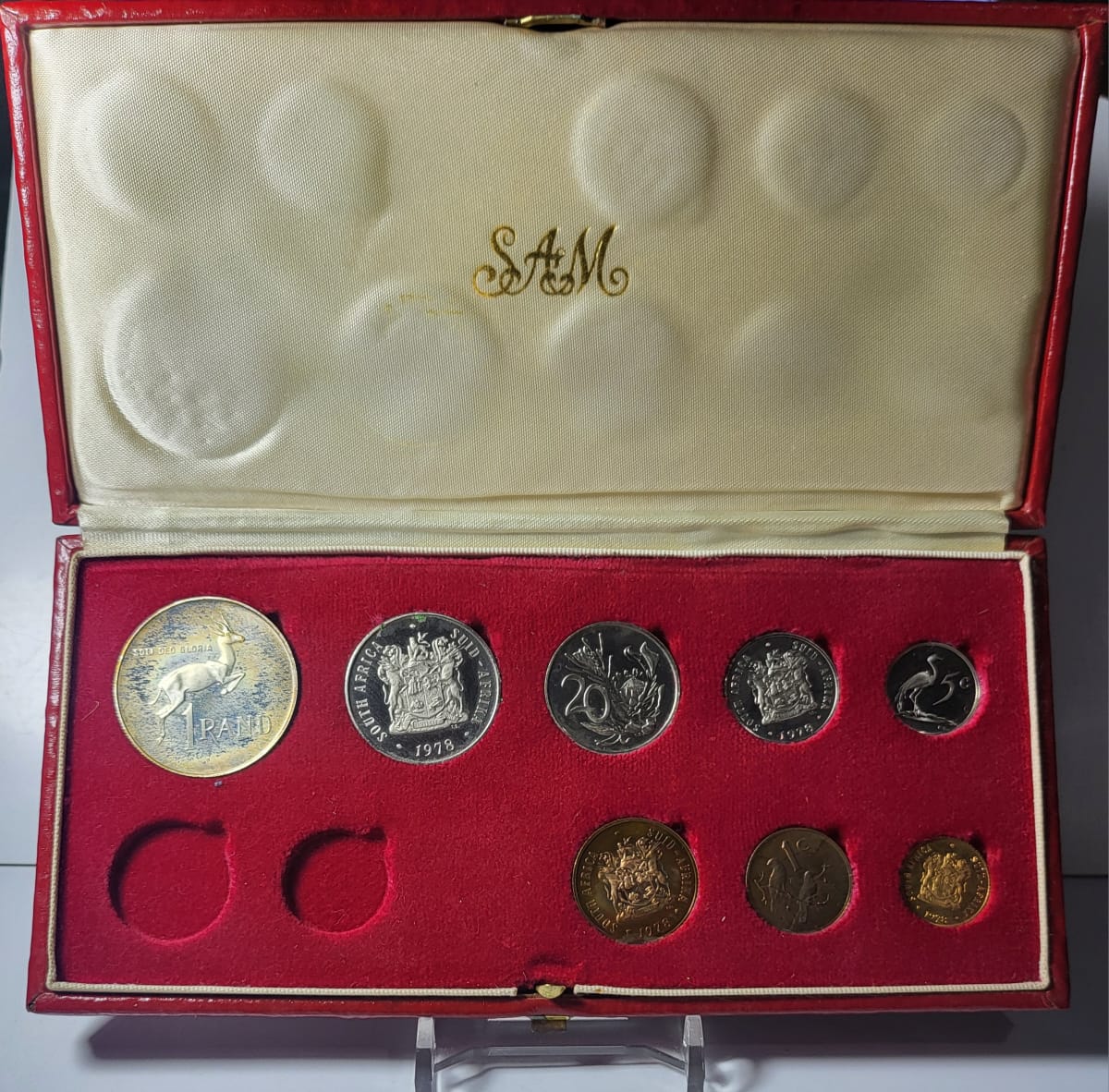 Collectable coins