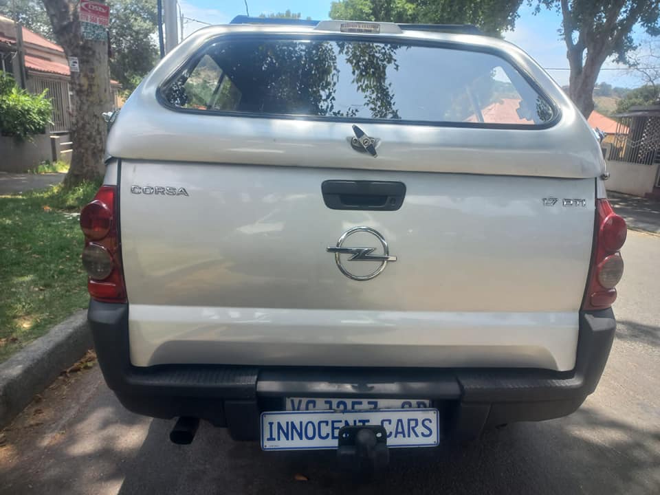 2009 OPEL CORSA UTILITY BAKKIE 1.7 DIESEL, MANUAL, SILVER COLOR, MILEAGE 109000KMS