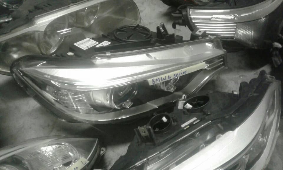 BMW 4series headlight - Private Seller BMW 4series headlight - Private Seller