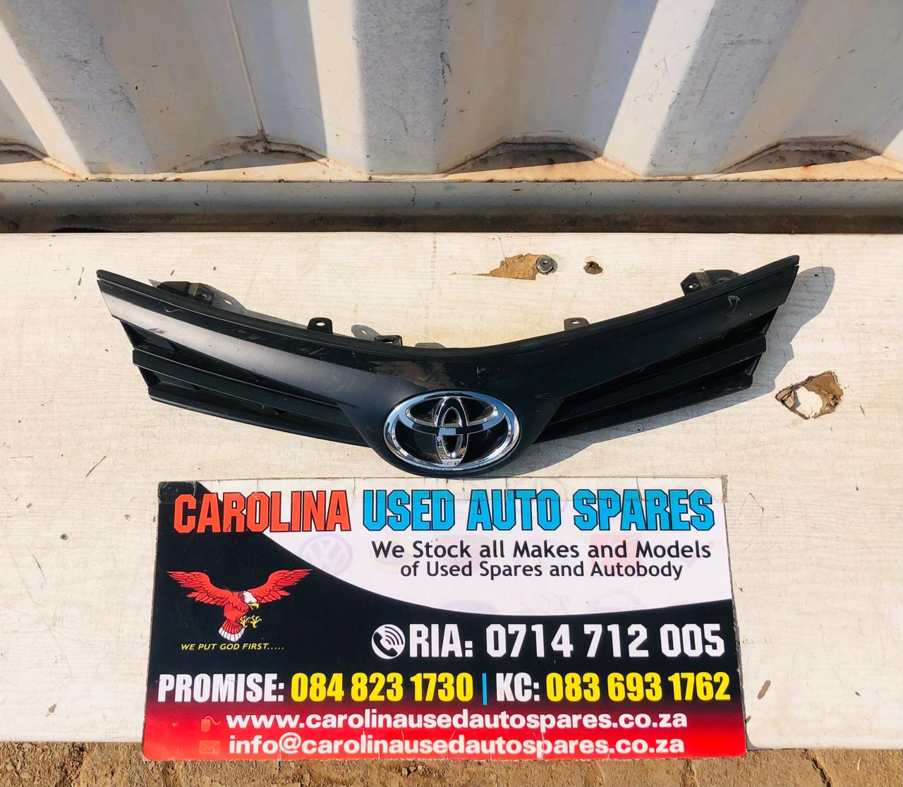 Toyota Corolla Prestije radiator grill with badge (2020-2023) - Private Seller Toyota Corolla Prestije radiator grill with badge (2020-2023) - Private Seller
