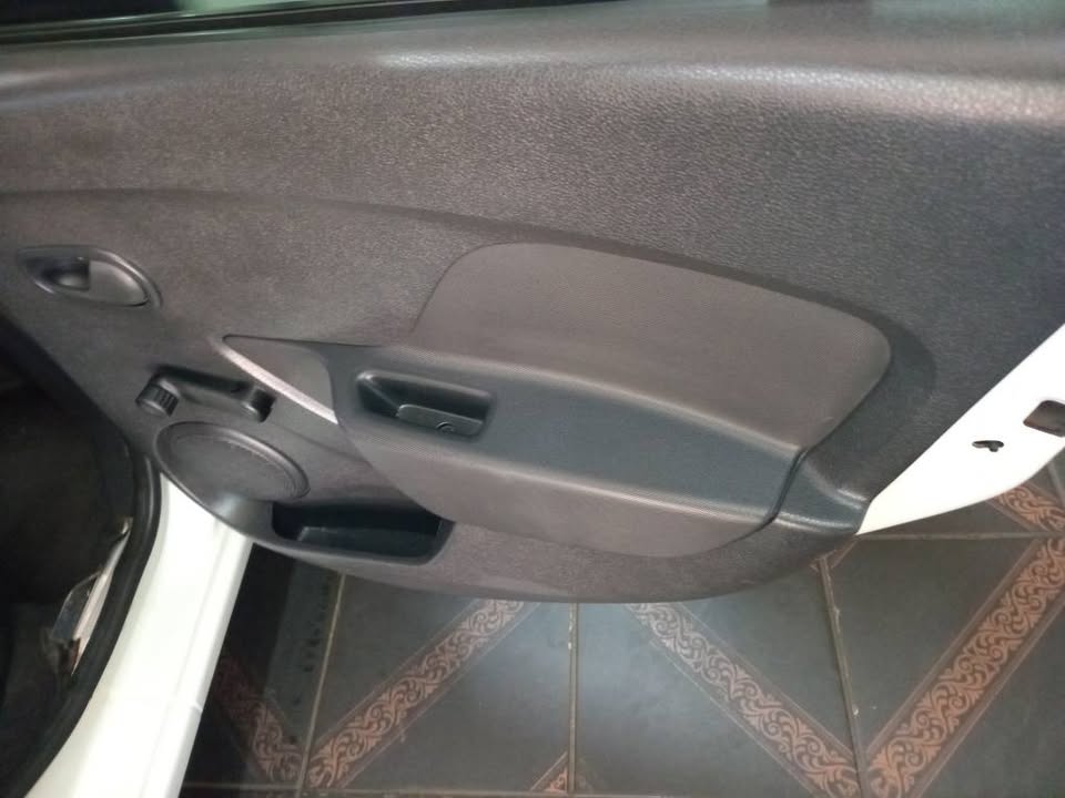 2020 Renault Sandero 900T White, Manual, Petrol