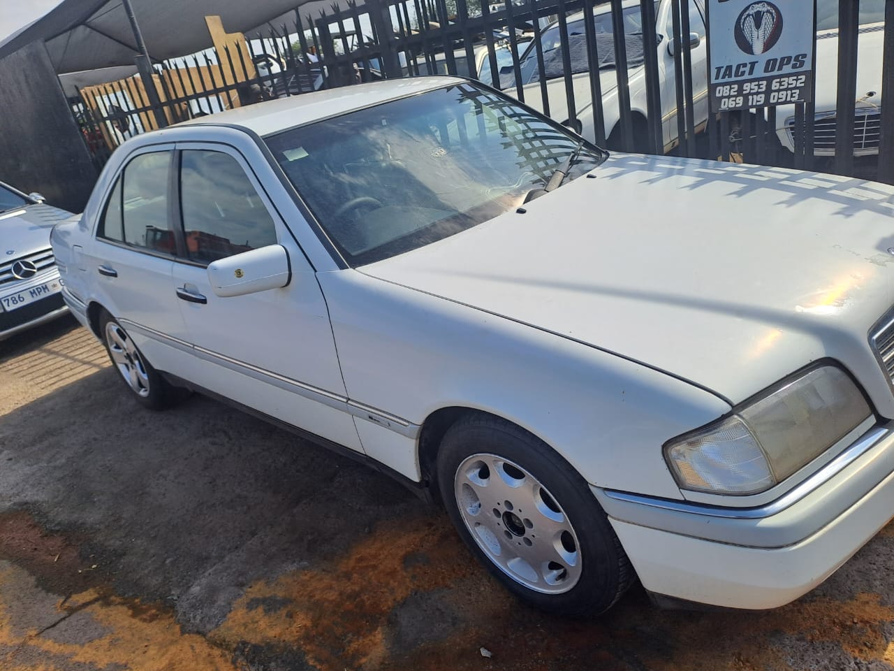 W202 C220 Automatic available for stripping - Private Seller