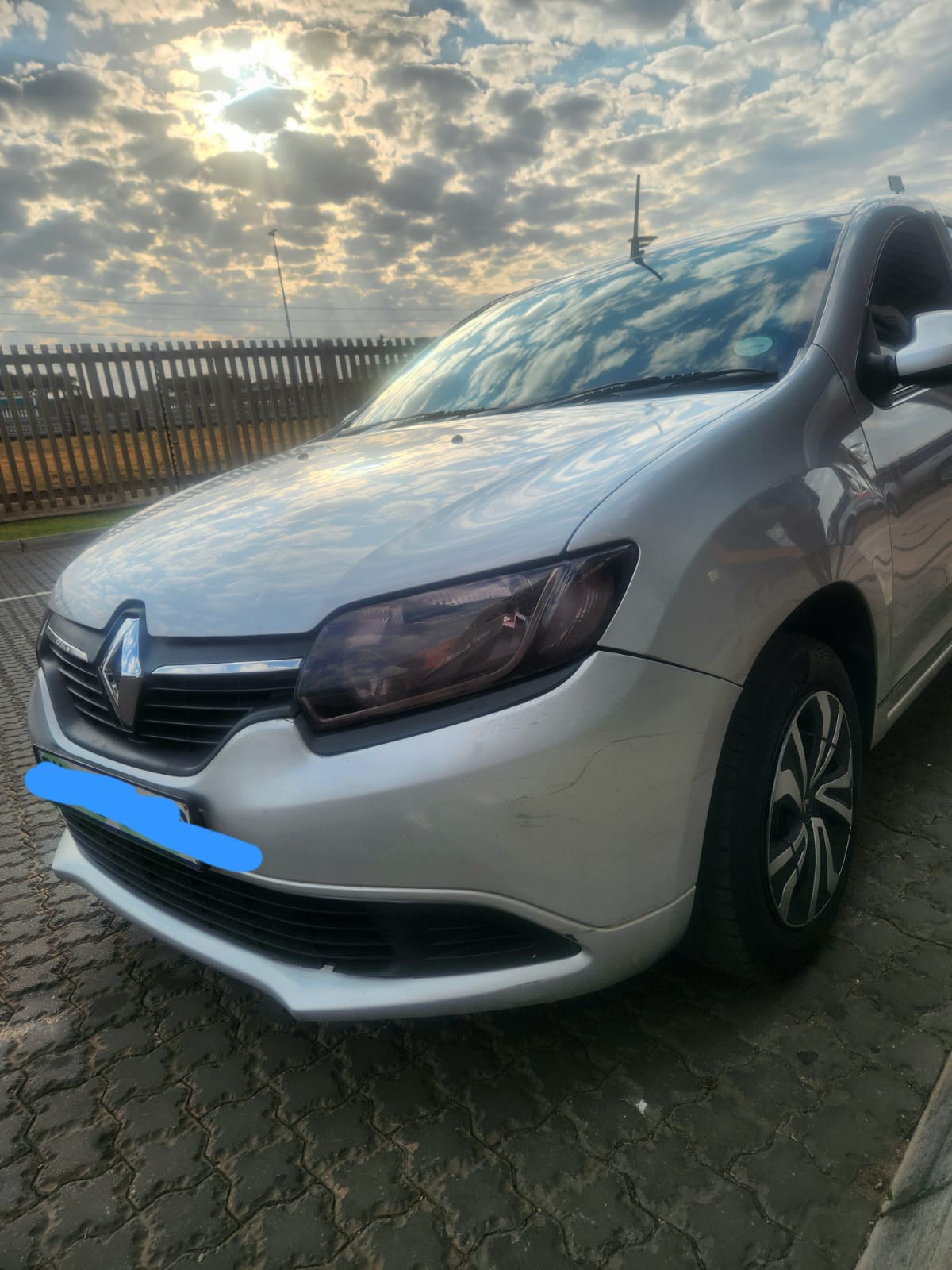 Renault Sandero 900T