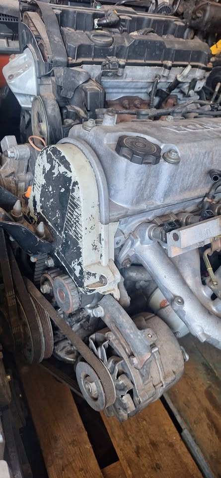 Honda civic engine available - Private Seller