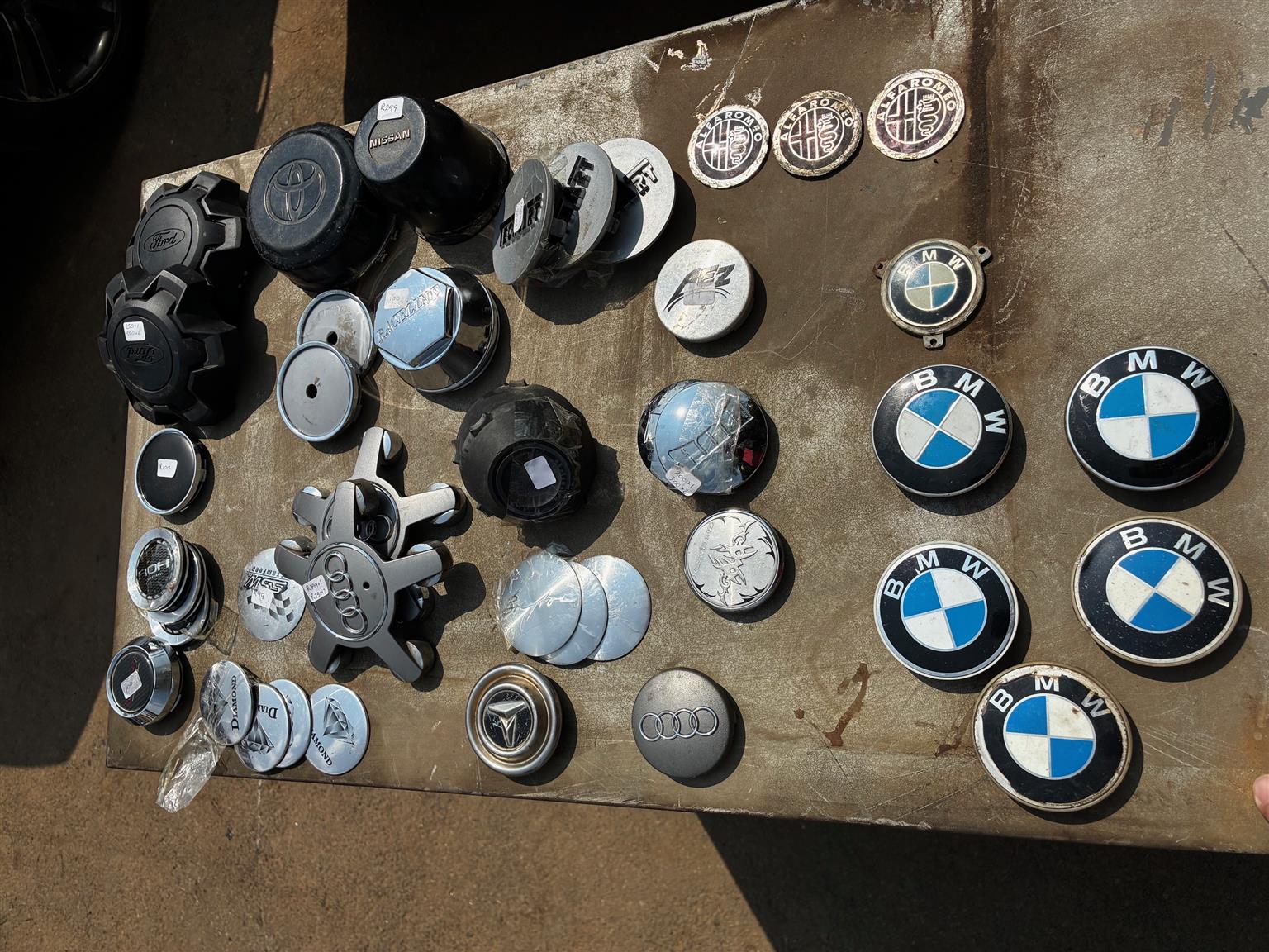 Mag Centre Caps Various Wheel Rim Cap. - Private Seller Mag Centre Caps Various Wheel Rim Cap. - Private Seller