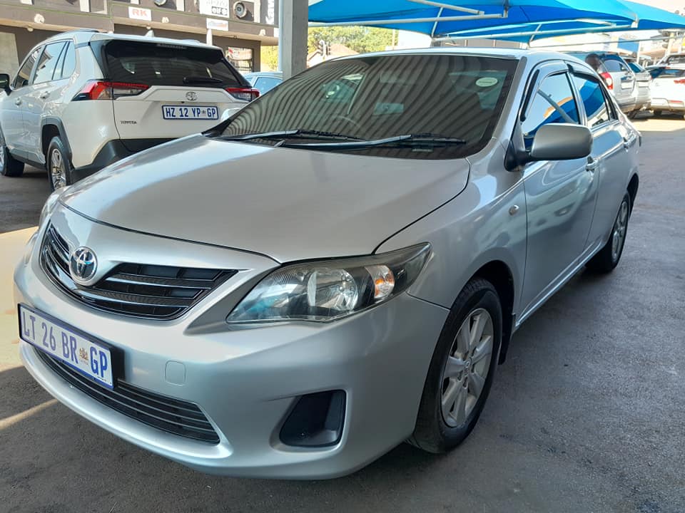 TOYOTA COROLLA QUEST 1.6 MANUAL