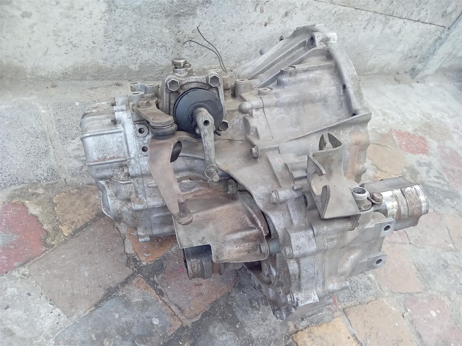 Toyota corolla 4A gearbox and motor spares for sale - Private Seller