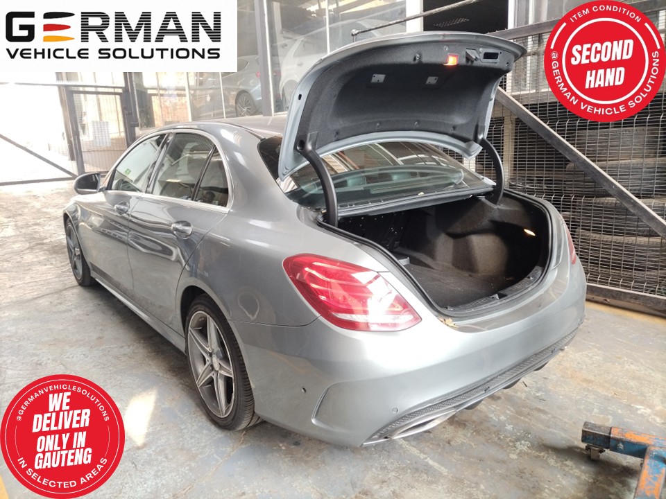 Mercedes 180 stripping used parts used spares for sale w205 metallic silver - Private Seller