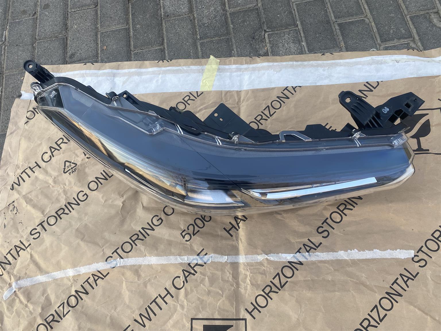 2024 TOYOTA COROLLA CROSS HALOGEN HEADLIGHT RIGHT SIDE FOR SALE