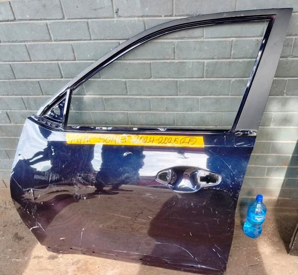 Kia Sonet left door - Private Seller Kia Sonet left door - Private Seller