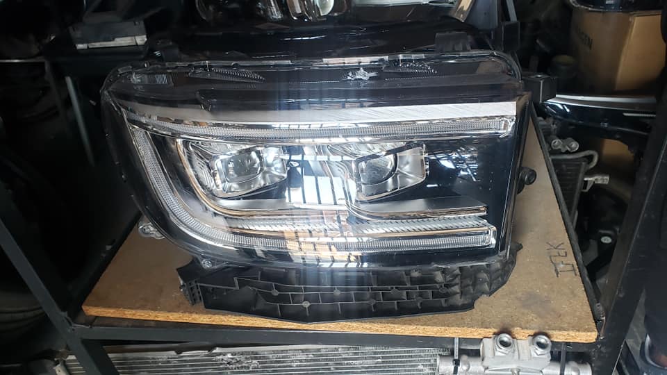 GWM P-Series Xenon Headlight (2020-2022) - Private Seller