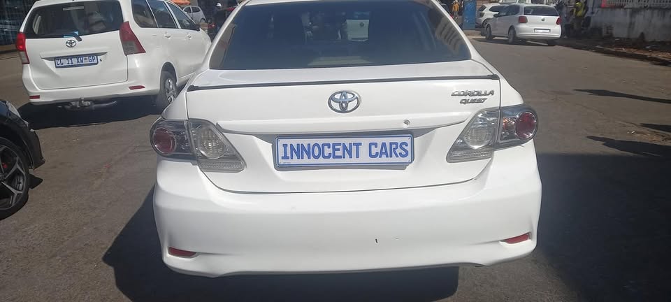 2016 TOYOTA COROLLA QUEST 1.6 ENGINE, MANUAL TRANSMISSION, WHITE COLOUR