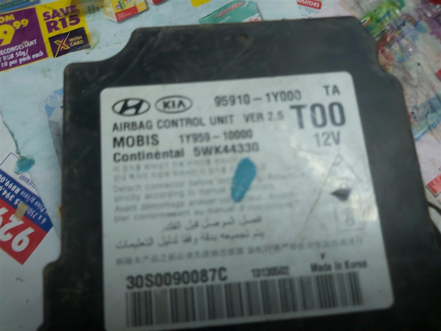 Airbag control unit Kia picanto - Private Seller Airbag control unit Kia picanto - Private Seller