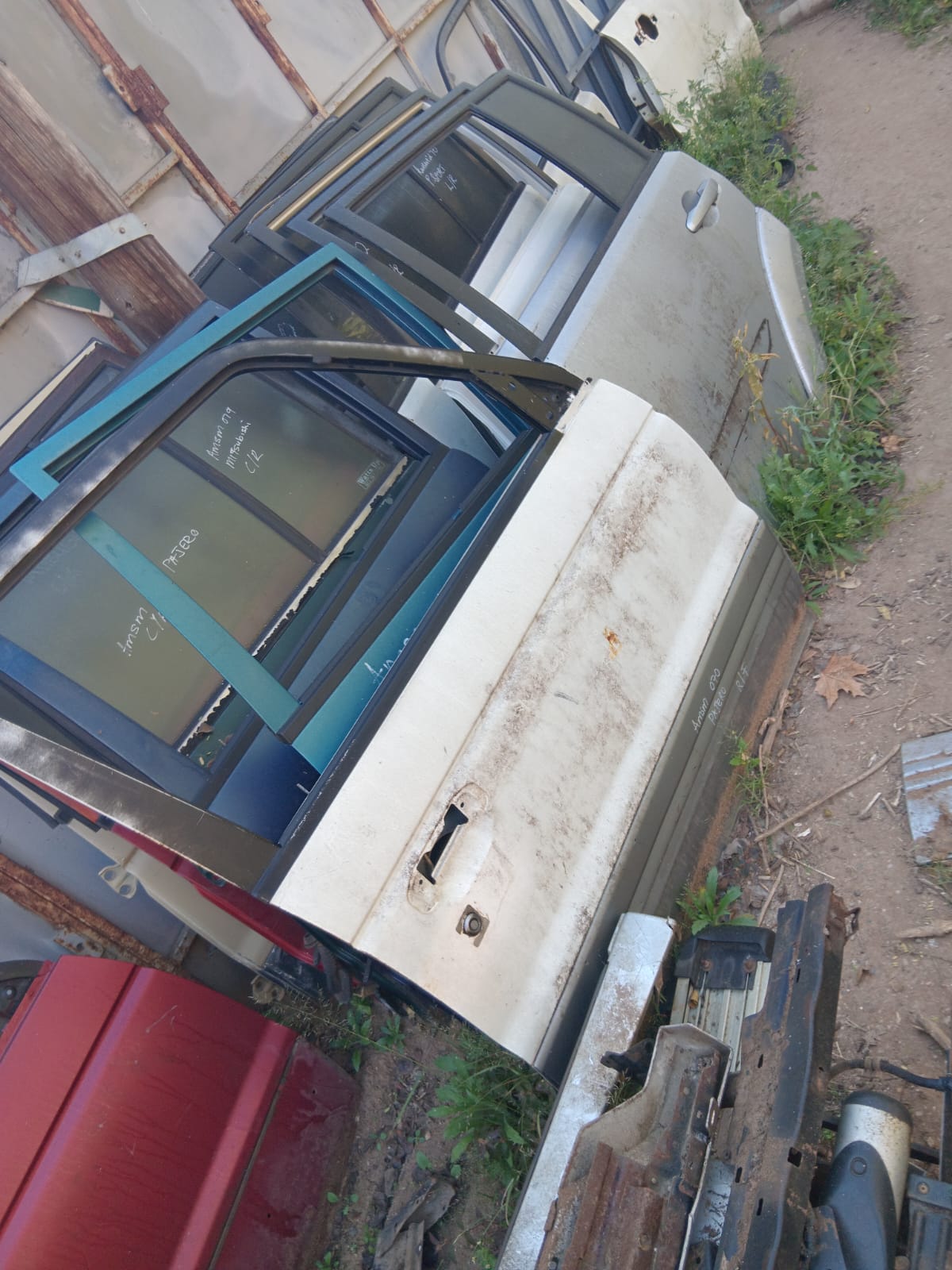 Mitsubishi Pajero IO & Gen 2 Doors (Used) - Private Seller Mitsubishi Pajero IO & Gen 2 Doors (Used) - Private Seller