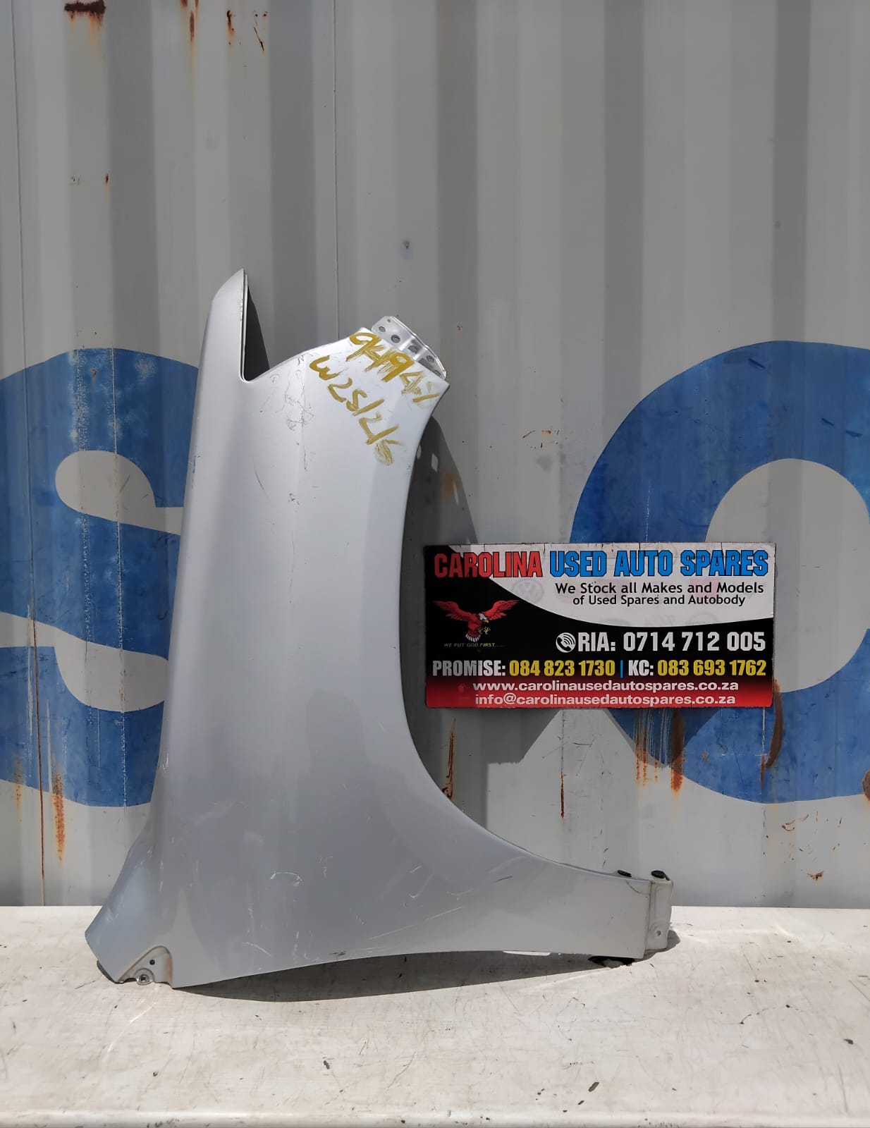 Toyota Land Cruiser Prado right side fender (2015-2020) - Private Seller Toyota Land Cruiser Prado right side fender (2015-2020) - Private Seller