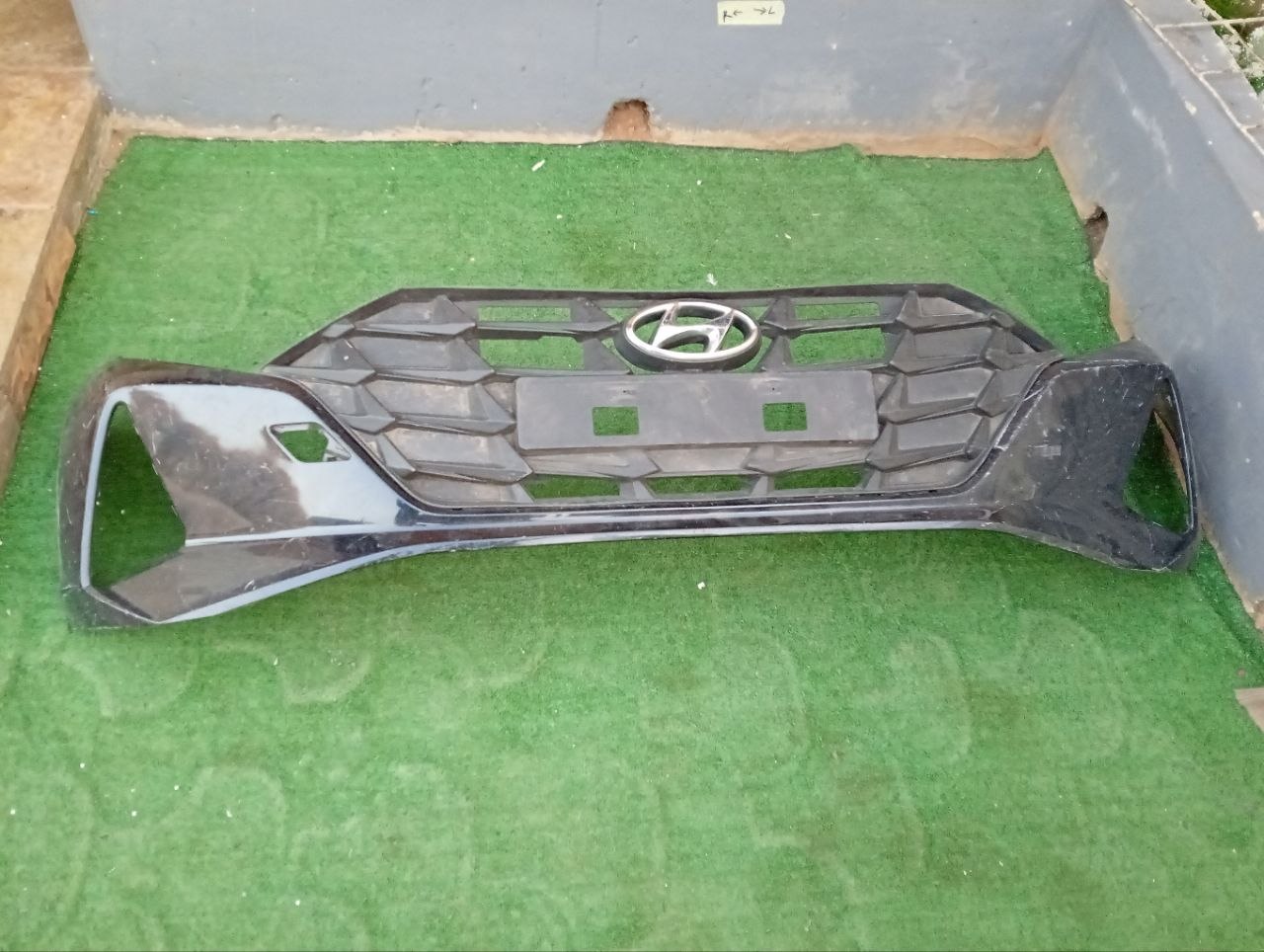 2022 - 2024 Hyundai i20 front Bumper and grill for Sale - Private Seller 2022 - 2024 Hyundai i20 front Bumper and grill for Sale - Private Seller