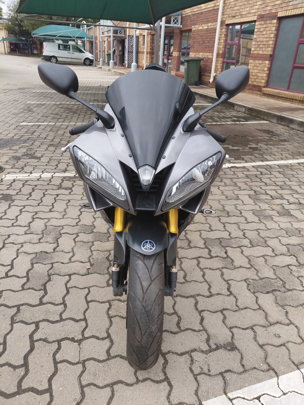 Used 2006 Yamaha YZF R6 - Private Seller
