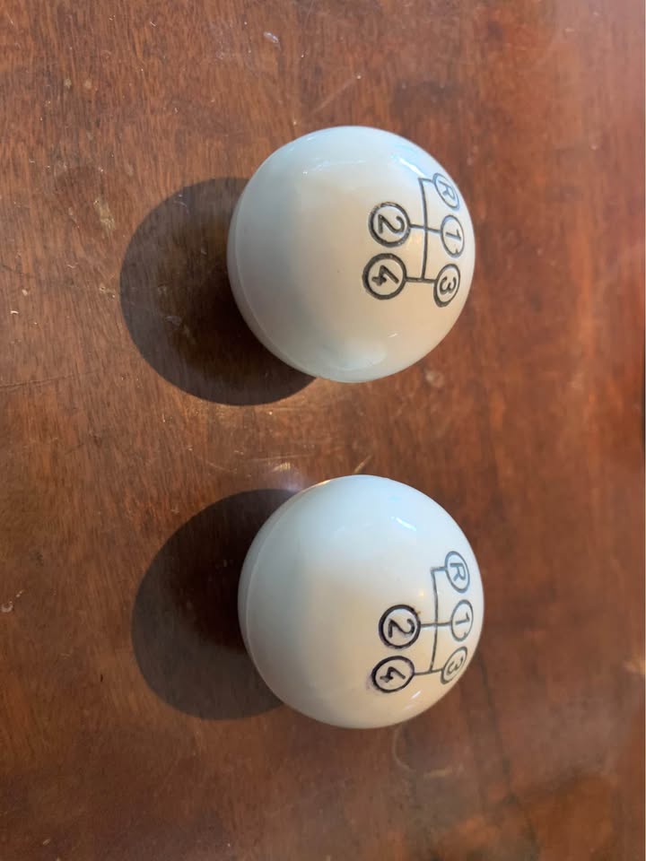 Mercedes Benz Pagoda gearknobs