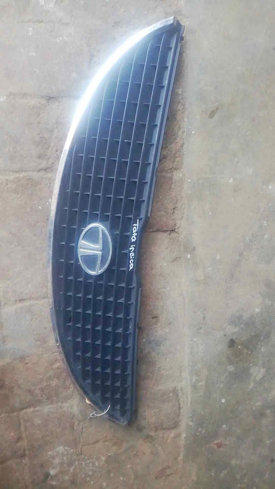 TATA INDICA FRONT BUMPER GRILL FOR SALE - Private Seller TATA INDICA FRONT BUMPER GRILL FOR SALE - Private Seller