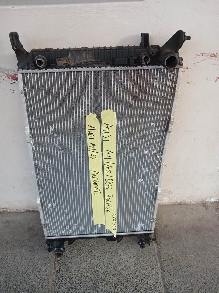 Audi A4 B7 automatic radiator 2008/12w Audi A4 automatic radiator Audi Q5 automatic radiator - Private Seller Audi A4 B7 automatic radiator 2008/12w Audi A4 automatic radiator Audi Q5 automatic radiator - Private Seller