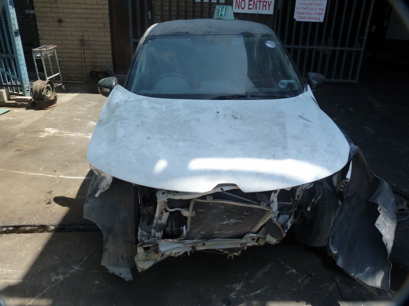 Renault Kwid 1.0 Manual White - 2018 STRIPPING FOR SPARES - Private Seller Renault Kwid 1.0 Manual White - 2018 STRIPPING FOR SPARES - Private Seller