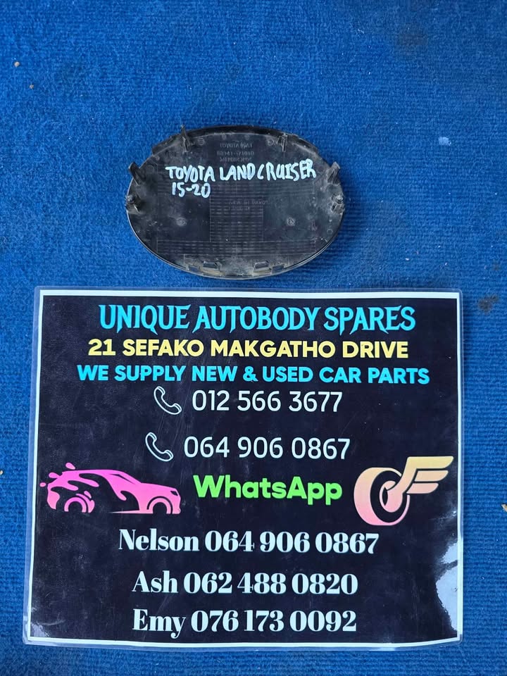 Toyota Land Cruiser Main Badge - Private Seller