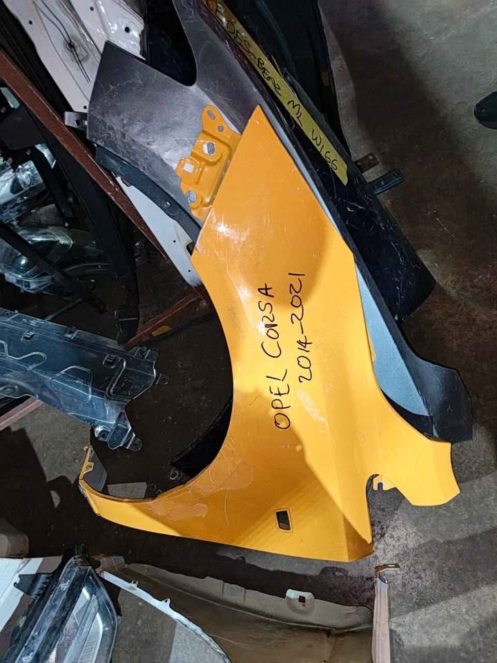 OPEL CORSA 2014-2021 FENDER - Private Seller