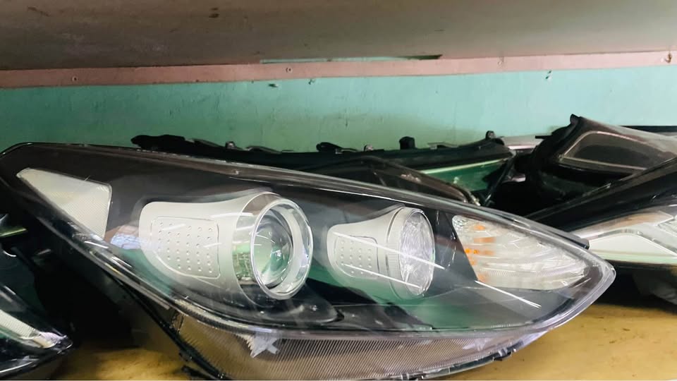 KIA Sportage headlight 2016/21 - Private Seller KIA Sportage headlight 2016/21 - Private Seller