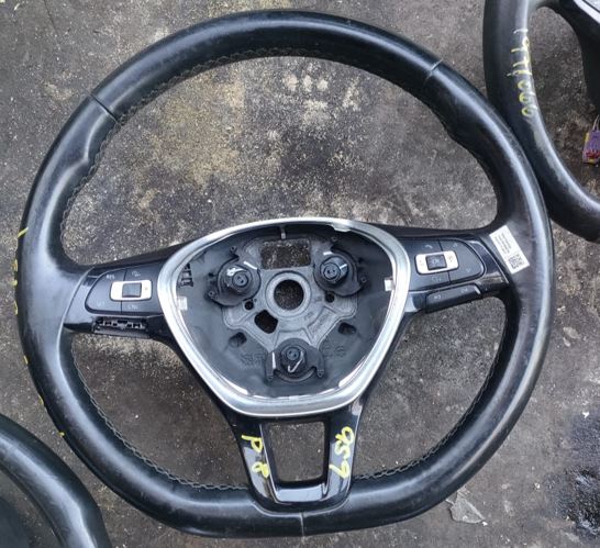 VW POLO 8 USED REPLACEMENT STEERING WHEELS FOR SALE - Private Seller VW POLO 8 USED REPLACEMENT STEERING WHEELS FOR SALE - Private Seller