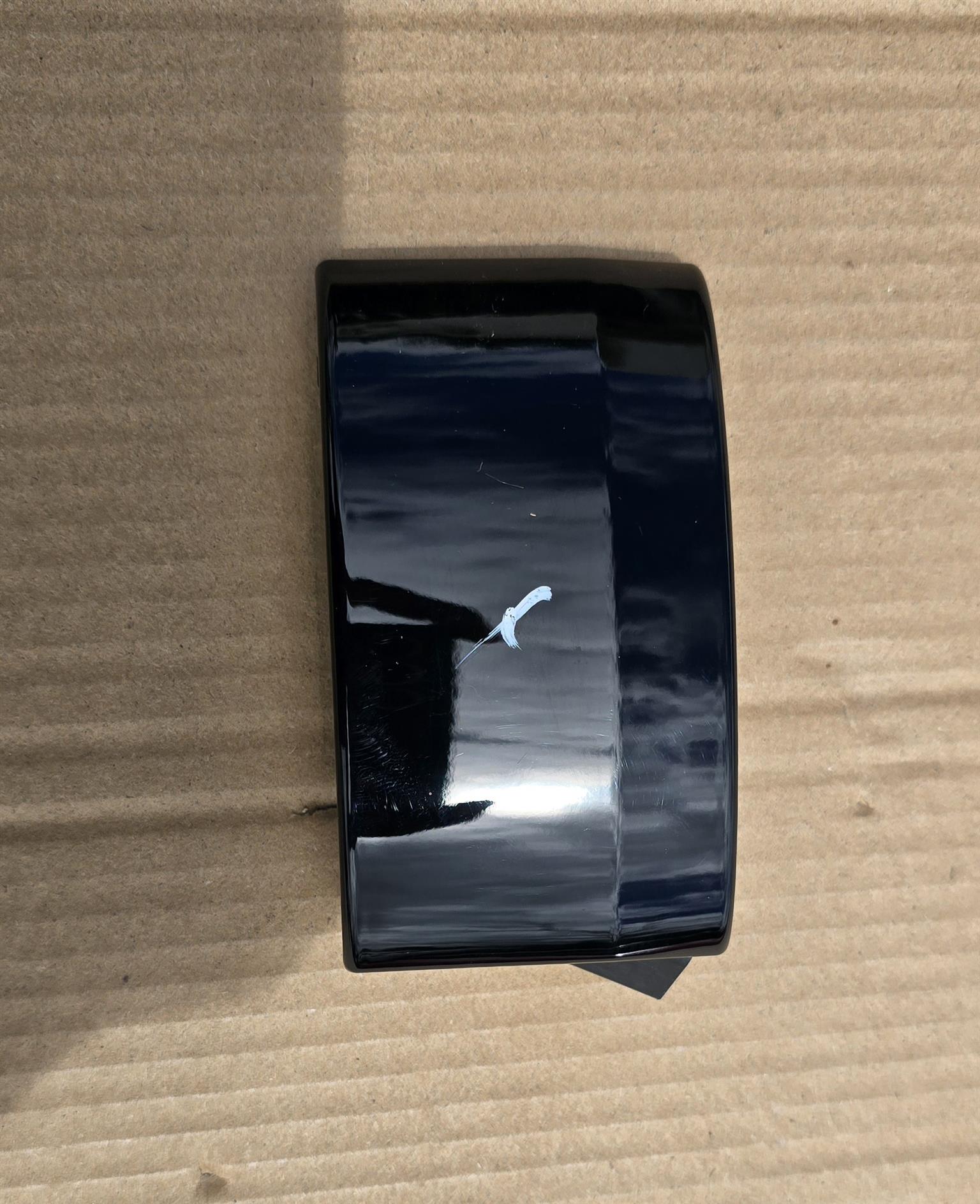 2021 AUDI Q8 FRONT RADIATOR GRILLE LEFT FLAP 4K0853631T94 OEM NEW - Private Seller 2021 AUDI Q8 FRONT RADIATOR GRILLE LEFT FLAP 4K0853631T94 OEM NEW - Private Seller