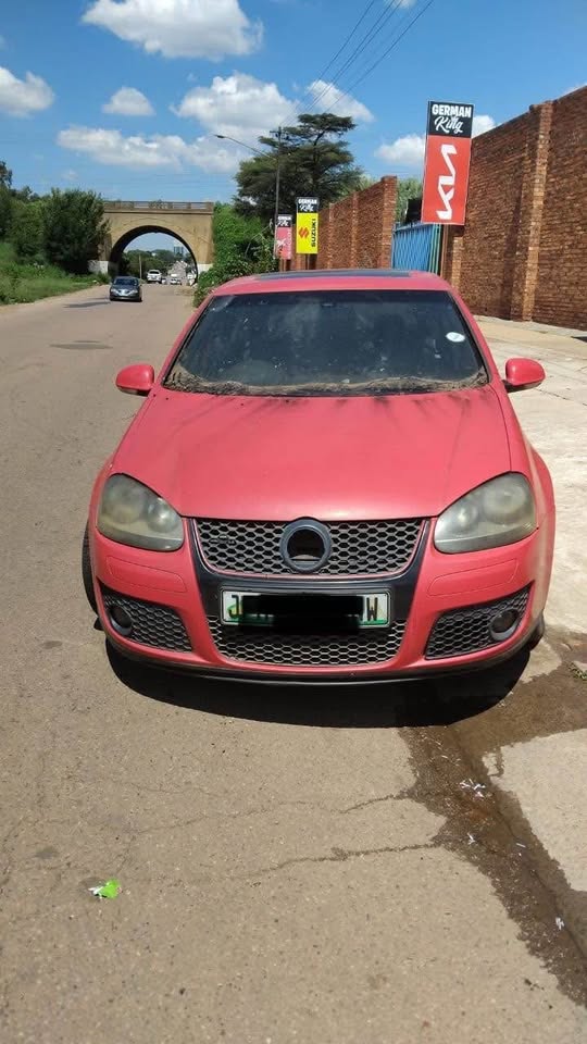 GOLF 5 GTI MANUAL SPARES - Private Seller GOLF 5 GTI MANUAL SPARES - Private Seller