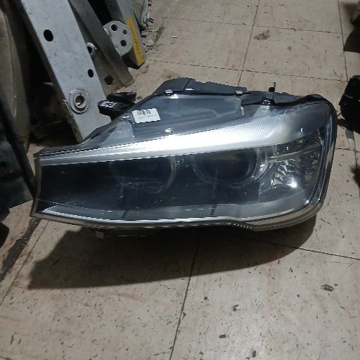bmw x3 headlight - Private Seller bmw x3 headlight - Private Seller
