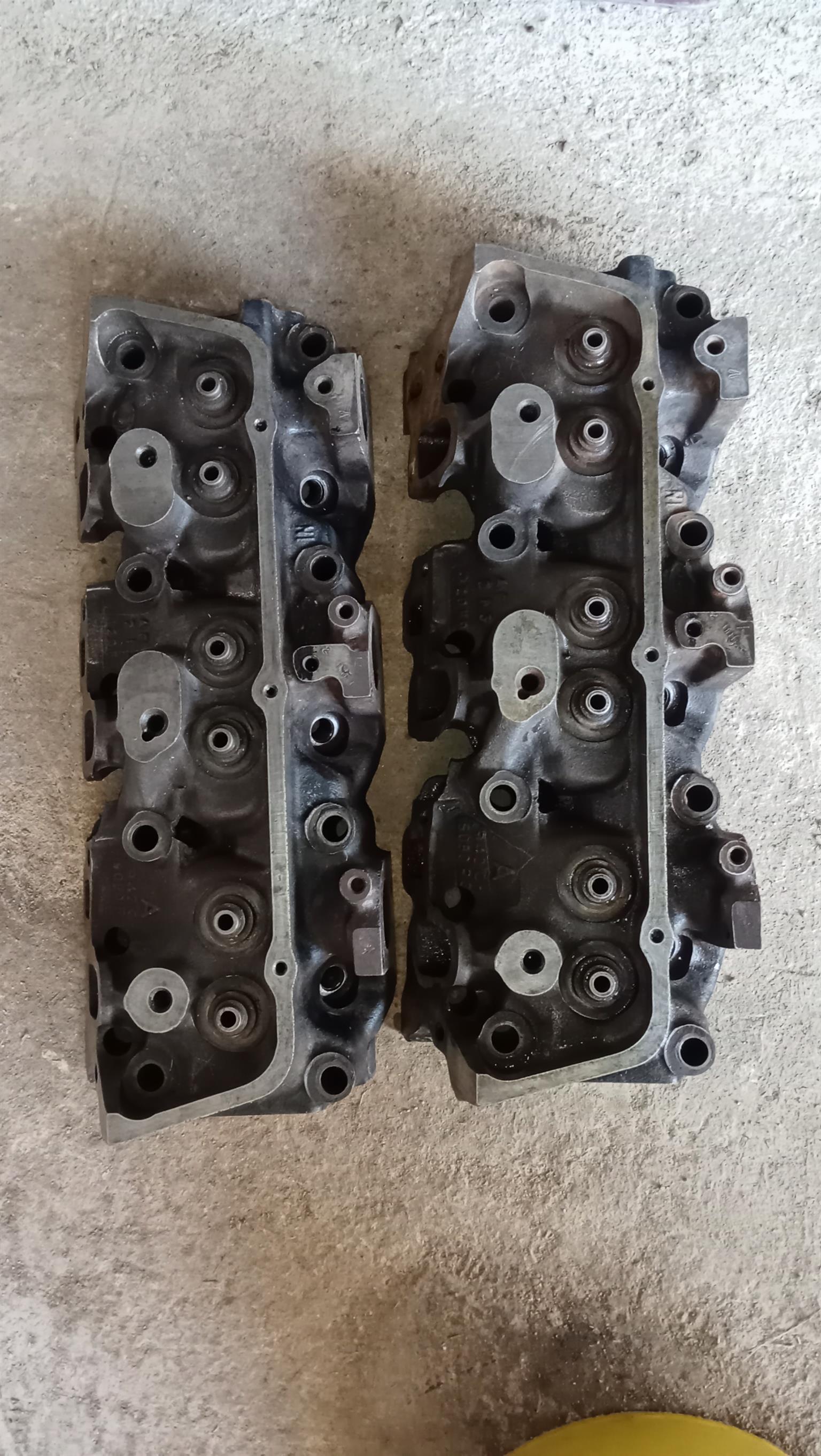 Ford V6 upgrade heads set - Private Seller Ford V6 upgrade heads set - Private Seller