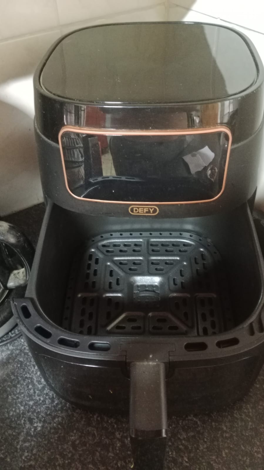Digital air fryer 7.6 defy + blender